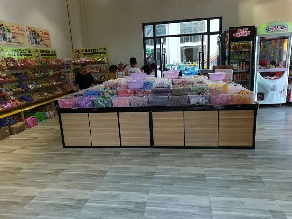 投資饞嘴郎開量販零食加盟店如何？